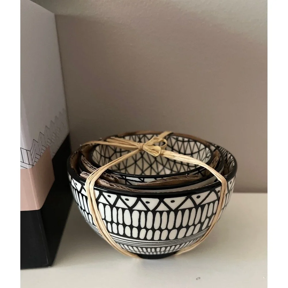 Short Stories Ceramic Nesting Bowl Set (3) Cream/Black Pattern NEW